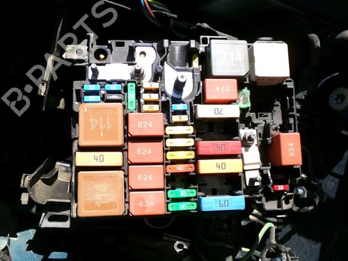 Used Fuse box Fuse box CITROËN C5 AIRCROSS (A_) 1.2 PureTech 130 (ARHNSJ) (131 hp) 33538716 33538716