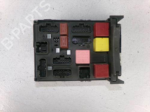 Used Electronic module RENAULT LAGUNA II Grandtour (KG0/1_) 2.0 16V (KG00, KG0K, KG0W, KG0P) (135 hp) 32208125
