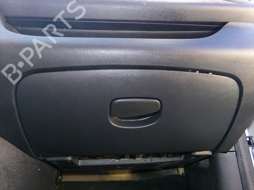 Handskerum Handskerum RENAULT CLIO IV (BH_) 1.5 dCi 75 (75 hp) 33264846 33264846