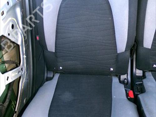 rear-seat-citroen-c4-grand-picasso-ii-da_-de_-2013-40179691 main image