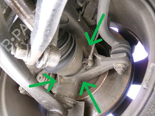 Used Right front steering knuckle Right front steering knuckle CITROËN C5 II (RC_) 2.2 HDi (RC4HXE) (133 hp) 33952760 33952760