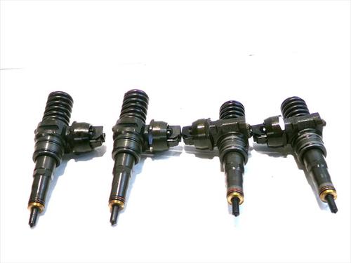 Used Injector Injector VW TOURAN (1T1, 1T2) 1.9 TDI (105 hp) 31353457 31353457