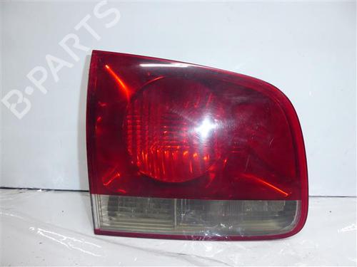Used Left tailgate light Left tailgate light VW TOUAREG (7LA, 7L6, 7L7) 2.5 R5 TDI (174 hp) 24556487 24556487