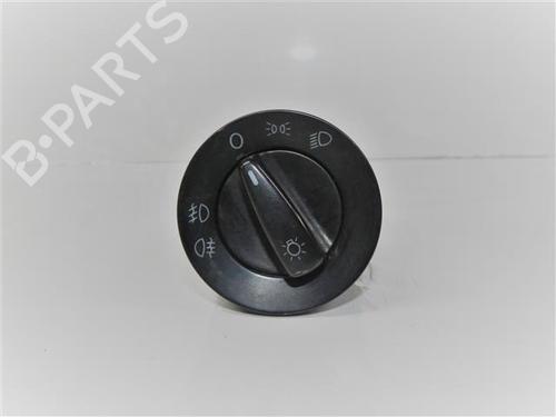 Used Headlight switch Headlight switch VW BORA I (1J2) 1.9 SDI (68 hp) 24556387 24556387