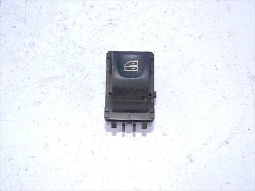 Used Right front window switch Right front window switch RENAULT MEGANE III Grandtour (KZ0/1) 1.5 dCi (KZ09, KZ0D, KZ1G, KZ29, KZ14, KZ1W, KZ10, KZ1F,... (110 hp) 33285580 33285580