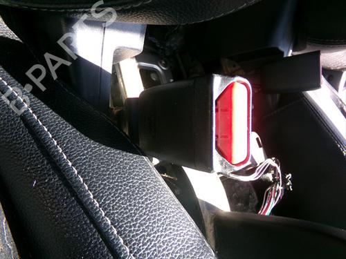 Used Seat buckle Seat buckle MITSUBISHI OUTLANDER III (GG_W, GF_W, ZJ, ZL, ZK) 2.0 Hybrid 4WD (GG2W) (200 hp) 33423321 33423321