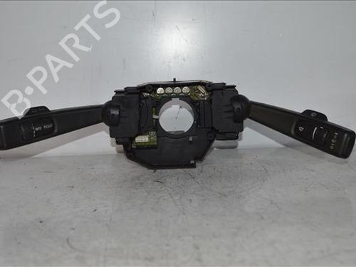 switch-volvo-s40-ii-544-2003-2004-2005-2006-2007-2008-2009-2010-2011-2012-24563593 main image