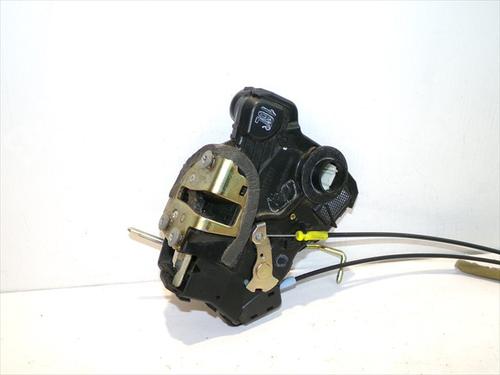 front-left-lock-toyota-corolla-_e12_-2001-2002-2003-2004-2005-2006-2007-2008-26283808 main image