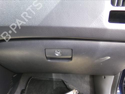 Used Glove box Glove box HYUNDAI ELANTRA III Saloon (XD) 2.0 CRDi (113 hp) 28350490 28350490
