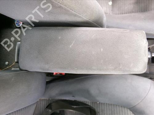 Used Armrest / Center console Armrest / Center console FIAT LINEA (323_, 110_) 1.6 D Multijet (105 hp) 24859451 24859451