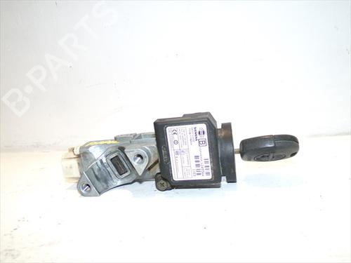 Used Electronic module Electronic module NISSAN X-TRAIL I (T30) 2.5 4x4 (165 hp) 24560259 24560259