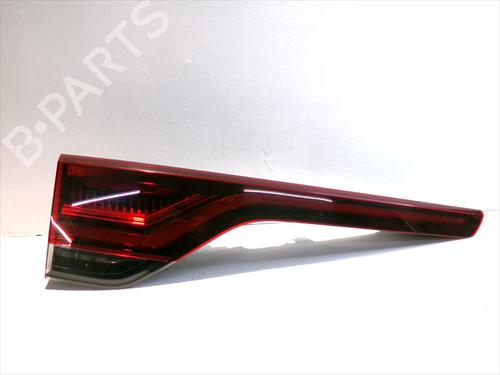 Venstre baglygte bagklap RENAULT MEGANE IV Hatchback (B9A/M/N_) 1.5 Blue dCi 115 (B9A6) (116 hp) 32185417