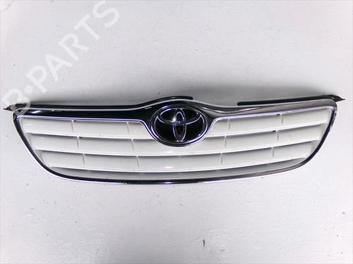 Used Grille TOYOTA COROLLA Estate (_E12_) 2.0 D-4D (CDE120_, CDE120R) (90 hp) 31658746