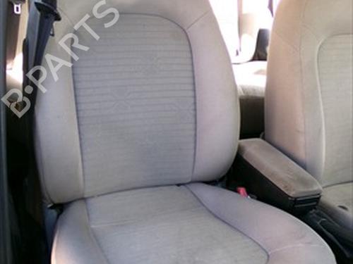 Used Right front seat Right front seat FIAT LINEA (323_, 110_) 1.3 D Multijet (323AXB1A) (95 hp) 40597752 40597752