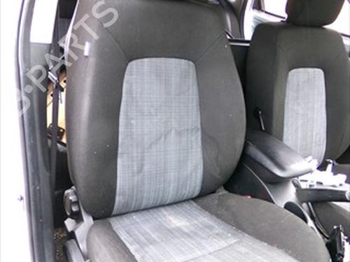 Used Right front seat Right front seat KIA CEE'D SW (ED) 1.6 CRDi 128 (128 hp) 31658622 31658622