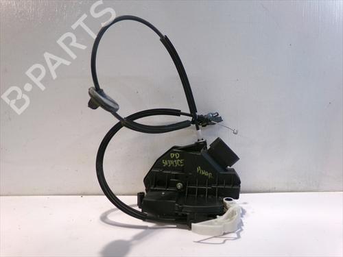 front-right-lock-ford-tourneo-courier-b460-mpv-2014-24567868 main image