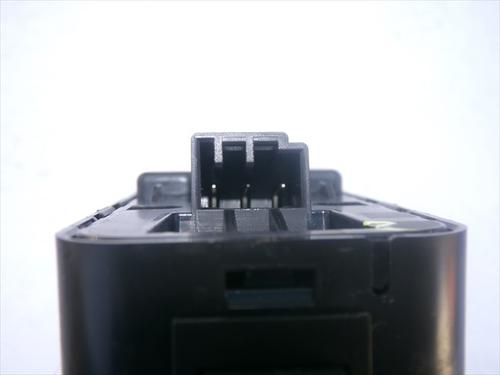 Left front window switch LAND ROVER DISCOVERY SPORT (L550) 2.0 D 4x4 | BP39635008I27 - Image 3