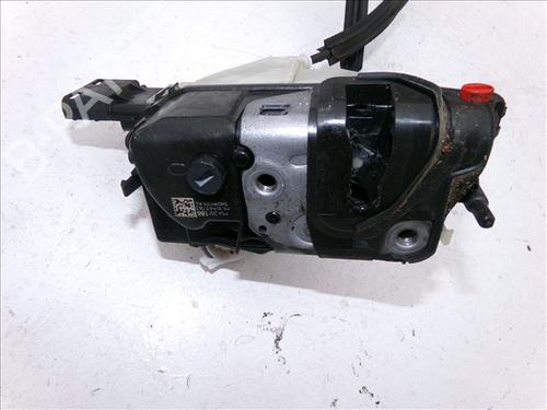 rear-right-lock-ds-ds-3-ds-3-crossback-ur_-uc_-uj_-2018-31020132 main image