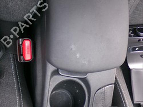 Used Armrest / Center console Armrest / Center console CITROËN C4 II (NC_) 1.6 BlueHDi 100 (99 hp) 31637190 31637190