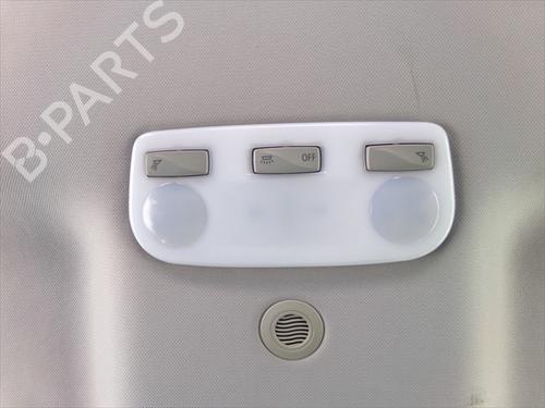 Luz interior Luz interior RENAULT MEGANE III Grandtour (KZ0/1) 1.5 dCi (KZ09, KZ0D, KZ1G, KZ29, KZ14, KZ1W, KZ10, KZ1F,... (110 hp) 33264967 33264967