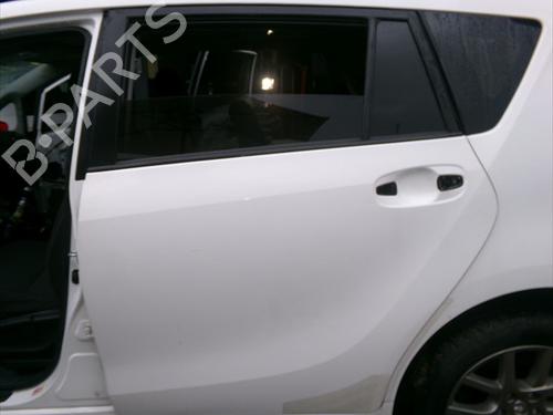 Porta trás esquerda TOYOTA VERSO (_R2_) 2.0 D-4D (AUR20_, AUR20R) (124 hp) 32084124