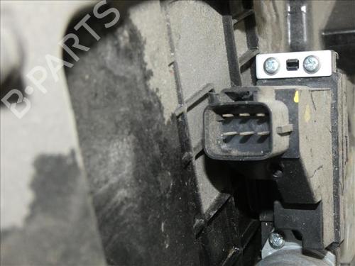 Front right window mechanism KIA CARENS IV 1.7 CRDi | BP24556092C23 - Image 4