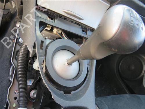 Used Gear lever Gear lever HONDA CIVIC IX (FK) 1.4 i-VTEC (FK1) (99 hp) 24559721 24559721
