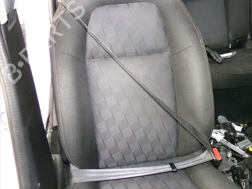 front-right-seatbelt-citroen-c-elysee-dd_-2012-39021565 main image