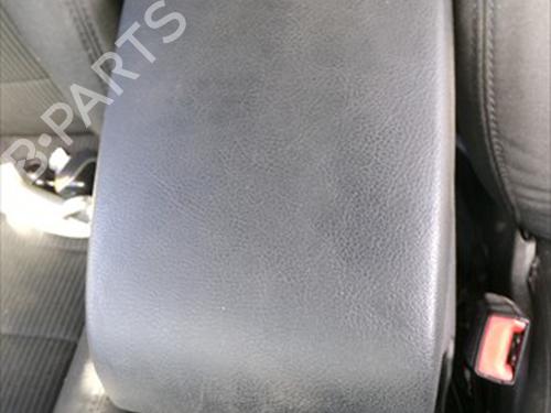 Used Armrest / Center console Armrest / Center console 38166807 38166807