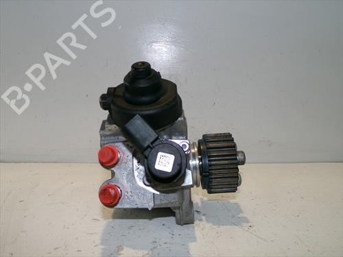 Used Injection pump Injection pump VW TIGUAN (5N_) 2.0 TDI (110 hp) 32140711 32140711