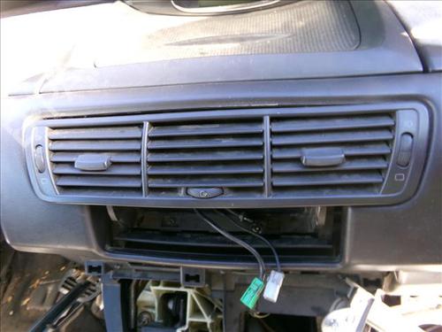 Used Air vent Air vent CITROËN C8 (EA_, EB_) 2.2 HDi (128 hp) 25985153 25985153