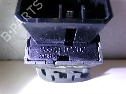 Left front window switch PEUGEOT PARTNER MPV (5_, G_) 2.0 HDI | BP40179554I27 - Image 4