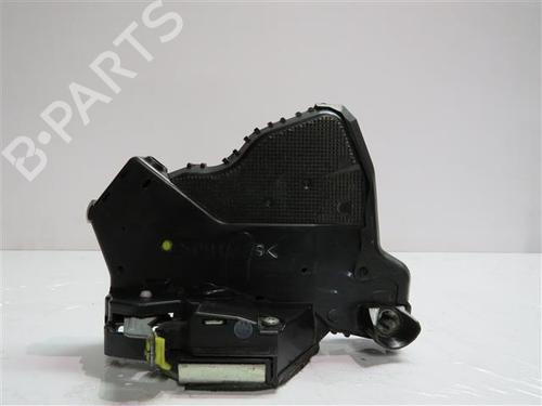 Used Front left lock Front left lock SUZUKI GRAND VITARA II (JT, TE, TD) 1.9 DDiS All-wheel Drive (JT419, TD44, JB419WD, JB419XD,... (129 hp) 24556650 24556650