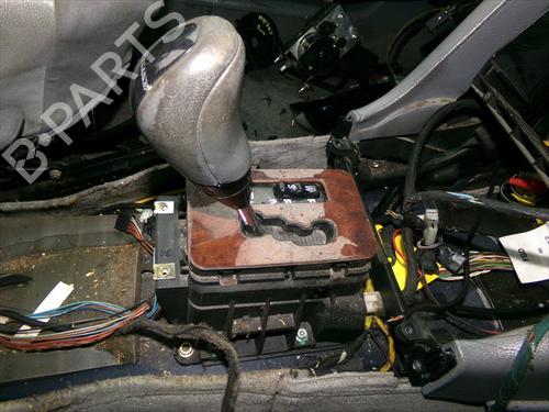 Used Gear lever MERCEDES-BENZ E-CLASS (W210) E 270 CDI (210.016) (170 hp) 32009931