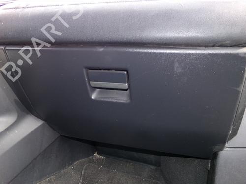Used Glove box Glove box LAND ROVER RANGE ROVER EVOQUE (L538) 2.2 D 4x4 (150 hp) 40492103 40492103
