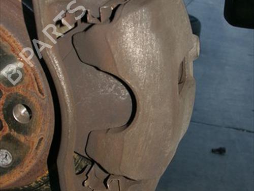Used Right front brake caliper Right front brake caliper SUZUKI SWIFT III (MZ, EZ) 1.3 DDiS (RS413D) (75 hp) 40179660 40179660