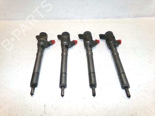 Iniettori Iniettori KIA CARENS I MPV (FC, FJ) 2.0 CRDi (140 hp) 35775730 35775730