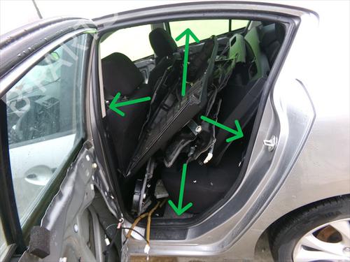 Used Rubber door seal Rubber door seal MAZDA 3 Saloon (BL) 1.6 MZR CD (BL12) (109 hp) 33265401 33265401