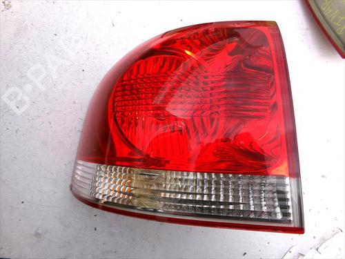 Used Left taillight Left taillight VW TOUAREG (7LA, 7L6, 7L7) 2.5 R5 TDI (174 hp) 33265372 33265372