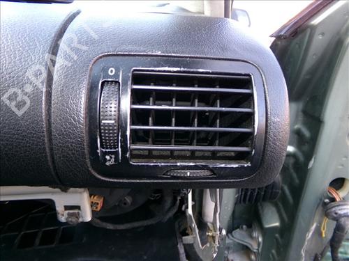 air-vent-vw-passat-b55-3b3-2000-2001-2002-2003-2004-2005-30325581 main image