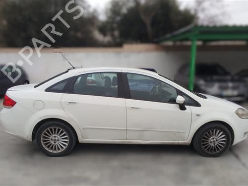 Right front window switch FIAT LINEA (323_, 110_) 1.6 D Multijet | BP24859457I26 - Image 6