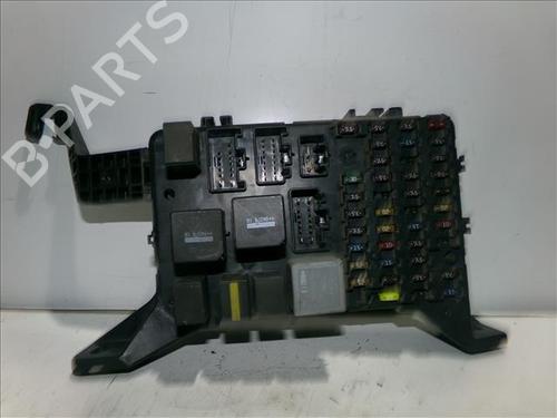 Used Fuse box Fuse box FORD MONDEO III (B5Y) 2.0 TDCi (130 hp) 24566740 24566740