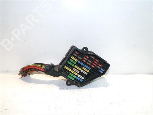 fuse-box-seat-exeo-3r2-2008-2009-2010-2011-2012-2013-24557595 main image