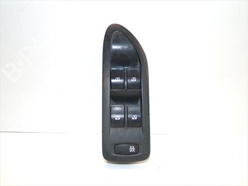 Used Left front window switch Left front window switch RENAULT LAGUNA II Grandtour (KG0/1_) 2.0 16V (KG00, KG0K, KG0W, KG0P) (135 hp) 33285610 33285610