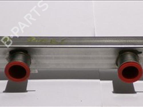 Used Injection rail Injection rail OPEL CORSA C (X01) 1.2 Twinport (F08, F68) (80 hp) 24860860 24860860