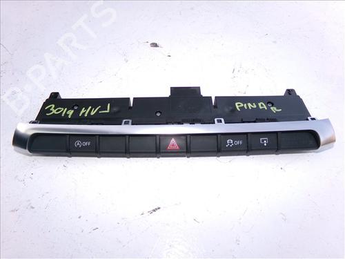 Used Warning switch Warning switch AUDI A3 (8V1, 8VK) 2.0 TDI (150 hp) 28034983 28034983