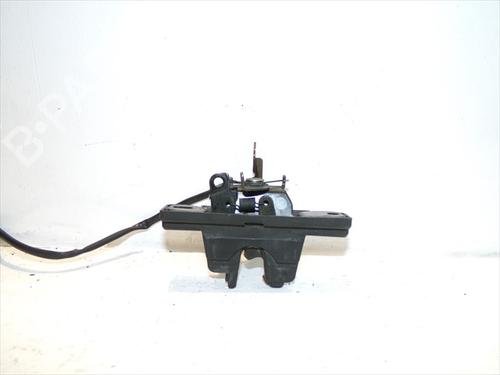 Used Tailgate lock Tailgate lock ALFA ROMEO 145 (930_) 1.9 TD (930.A4) (90 hp) 26949433 26949433