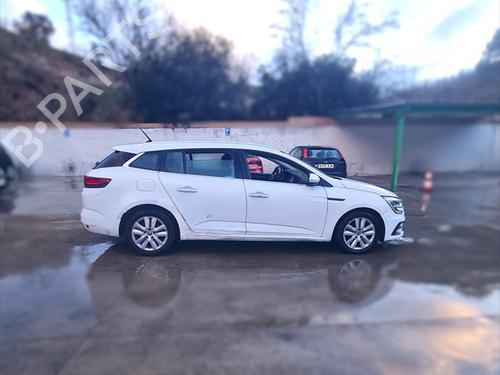 Fuse box RENAULT MEGANE IV Hatchback (B9A/M/N_) 1.5 Blue dCi 115 (B9A6) | BP32185411E1  - Image 9