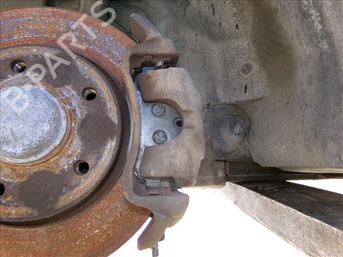 Used Left front brake caliper Left front brake caliper MERCEDES-BENZ A-CLASS (W168) A 170 CDI (168.008) (90 hp) 26172177 26172177