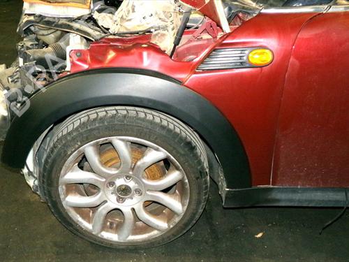 Forskærm venstre Forskærm venstre MINI MINI (R56) Cooper D (109 hp) 37193560 37193560
